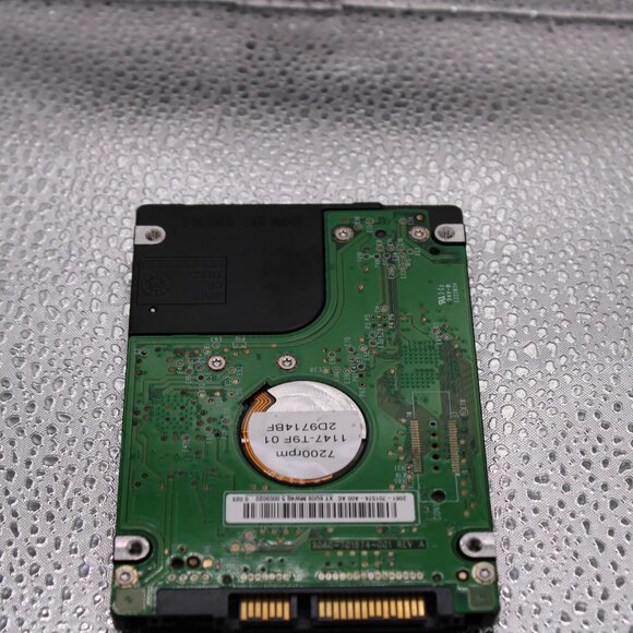 582505-160 GB RPM 7200 Hard Drive 3 x 4 inches. - Picture 2 of 3